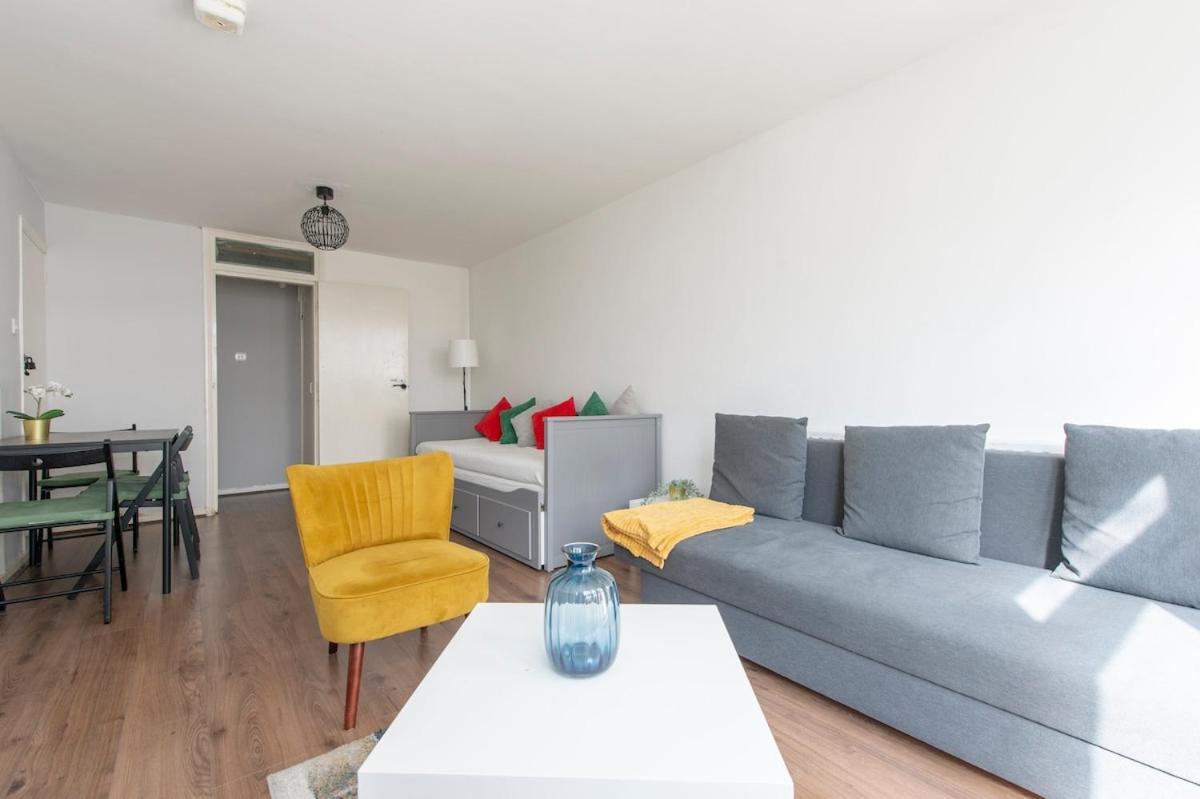 Lovely 2-Bed 20 Mins To Central Лондон Екстер'єр фото